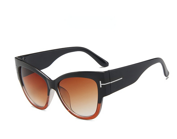 New Gradient Points Cat Eye Tom High Fashion Woman Sunglasses