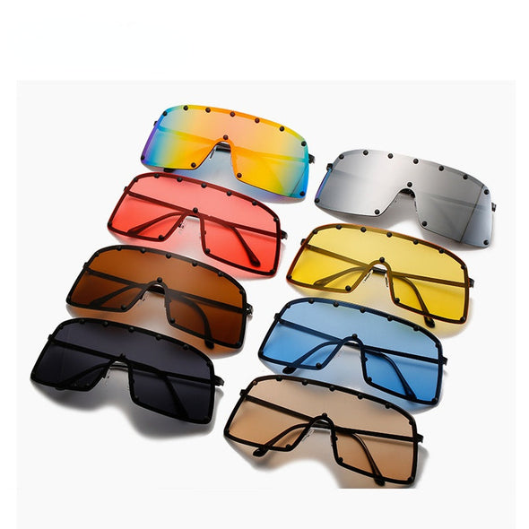 One Piece Full Rivet Shield Sunglasses For Women Luxury Brand Alloy Oversized Sexy Sun Glasses Men Retro Hip Hop Mirror Shades