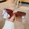 New Fashion Oversize Gradient Sunglasses For Women Vintage Alloy Chain Frame Rivet Square Sun Glasses Female Elegant Shades