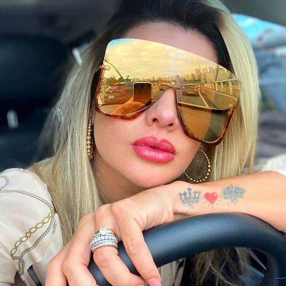 Oversized Sunglasses Women 2021 One Piece Goggle Sunglasses Men Luxury Brand Designer Gradient Mask Sunglasses Eyewear Fashion