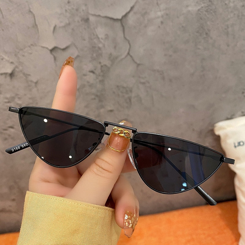 Women's Black Cat-Eye Sunglasses