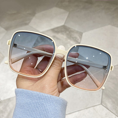 Fashion Designer Square Sunglasses Woman Retro Vintage Gradient Sun Glasses Female Clear Lens Black White Oculos De Sol