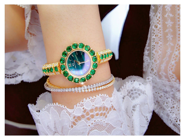 2022 Small Dial Diamond Elegant  Wristwatches Dress Green Watch (with a ins Bracelet as gift)