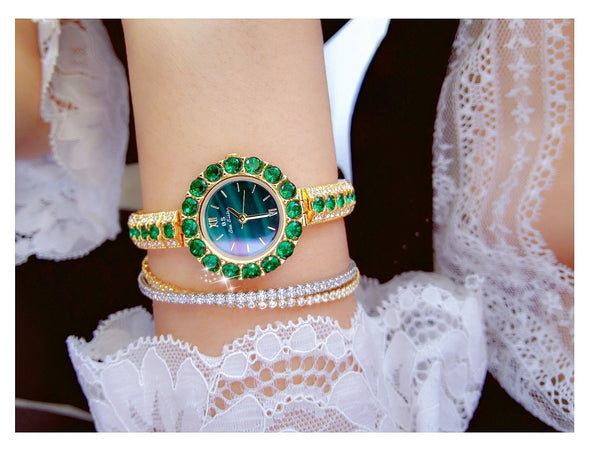 2022 Small Dial Diamond Elegant  Wristwatches Dress Green Watch (with a ins Bracelet as gift)
