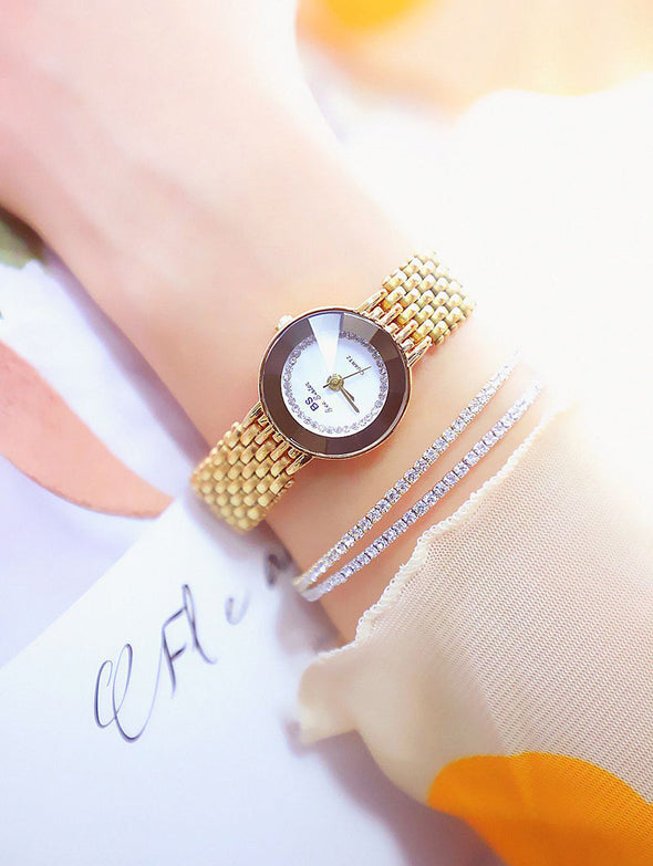 2022 New Fashion Quartz Wrist Watches Gold Diamond Crystal Watch (with a ins Bracelet as gift)