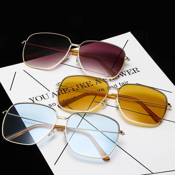 Fashion Metal Women Sunglasses Mirror Classic Large frame Retro Street Beat Glasses Travel Oculos De Sol UV400
