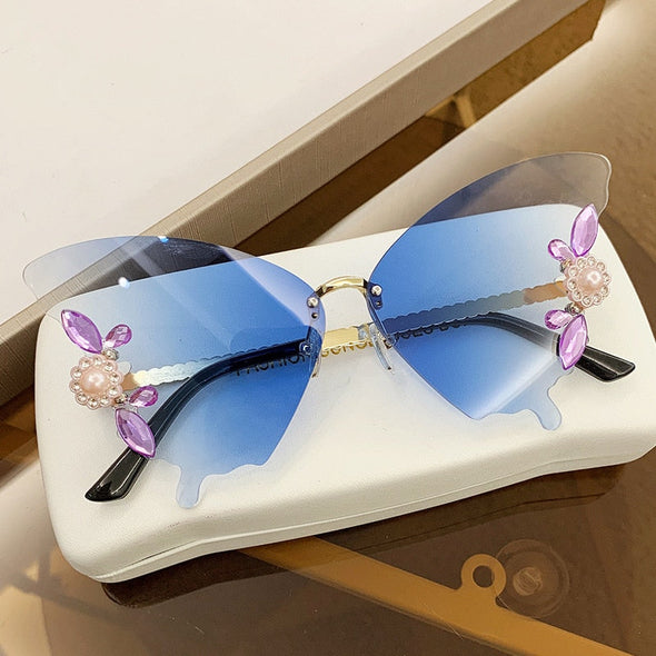 Luxury Designer Butterfly Sunglasses Vintage Shades for Women Fashion Rimless Sun Glasses Bling Diamond Eyewear