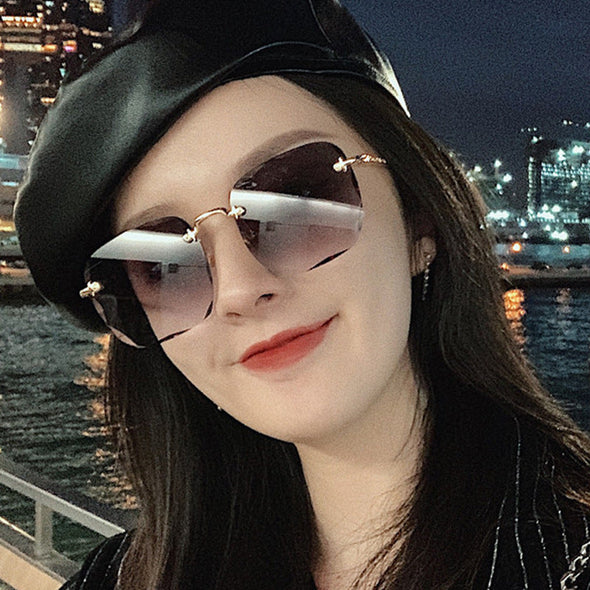 New 2022 Fashion Rimless Sunglasses Women Vintage Square Oversized Sun Glasses Steampunk Sunshades Fashion Lunettes UV400 Oculos