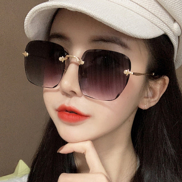 New 2022 Fashion Rimless Sunglasses Women Vintage Square Oversized Sun Glasses Steampunk Sunshades Fashion Lunettes UV400 Oculos