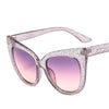 New Fashion Oversized Women Glasses Retro Cat Eye Frame Sunglasses Ins Popular Red Eyeglasses Trending Shades UV400 Wholesale