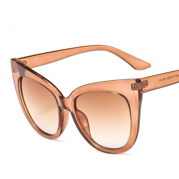 New Fashion Oversized Women Glasses Retro Cat Eye Frame Sunglasses Ins Popular Red Eyeglasses Trending Shades UV400 Wholesale
