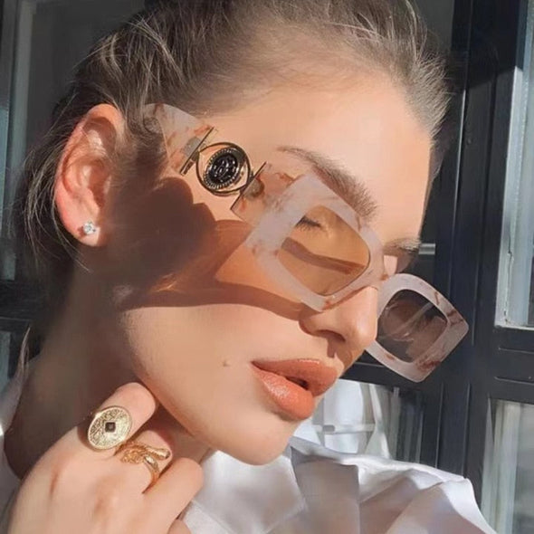 New Rectangle Sunglasses Women Men 2023 Vintage Fashion Square Female Luxury Designer Black Sun glasses Male UV400 Eyewear