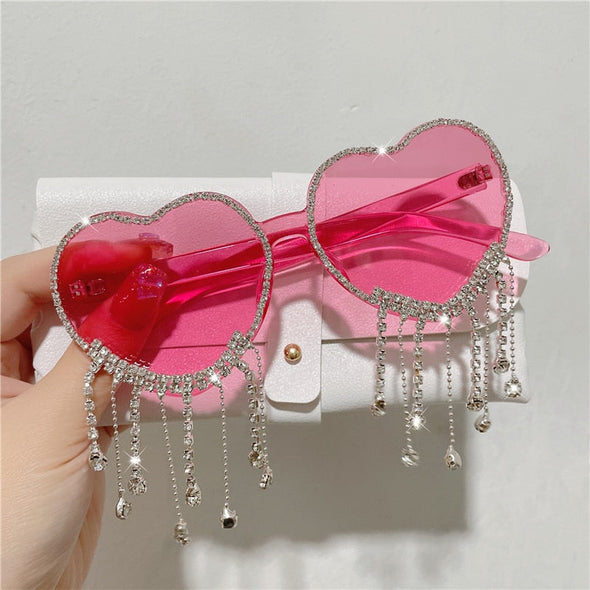 Sexy Women Heart Diamond Sunglasses 2022 Oversized Shiny Tassel Rhinestones Sun Glasses Fashion Female Colorful Party Eyewear