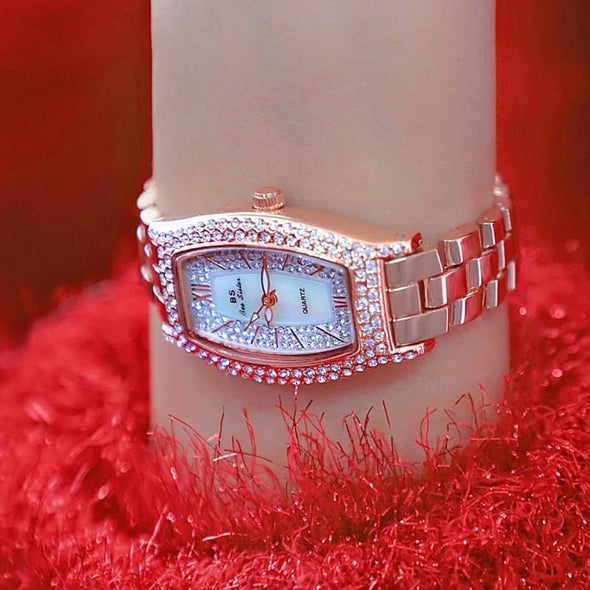 Bee Sister - New Watch Chain Watch Light Luxury Barrel-Shaped Women's Watch Full of Diamonds Quartz Watch Fashion
