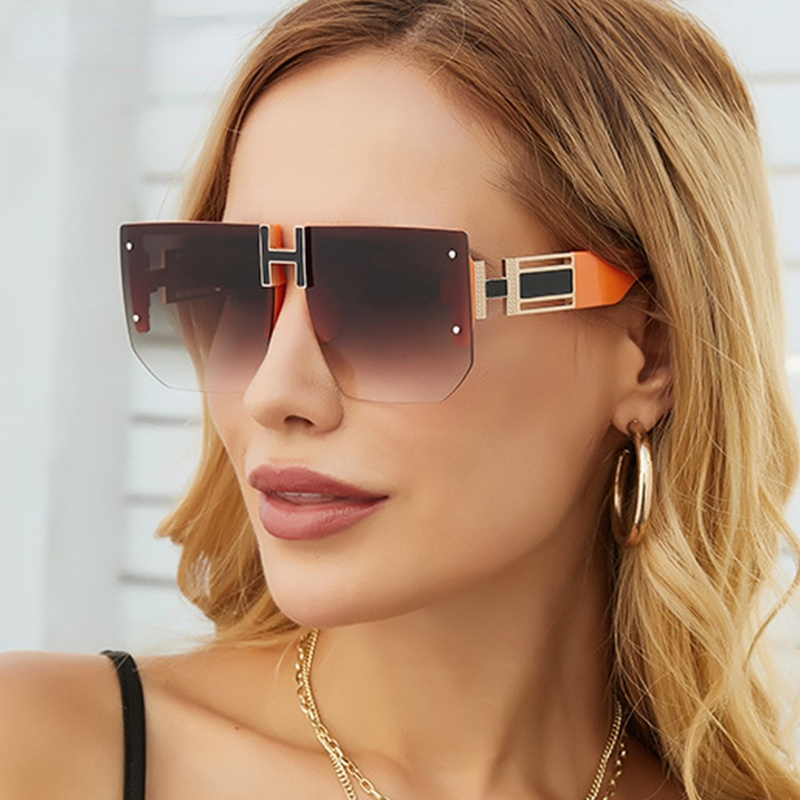 Ladies branded goggles hotsell